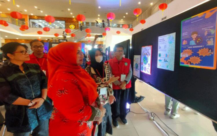 SMAN 1 Sampit Tanamkan Karakter Profil Pelajar Pancacila Lewat Poster dan Kolase