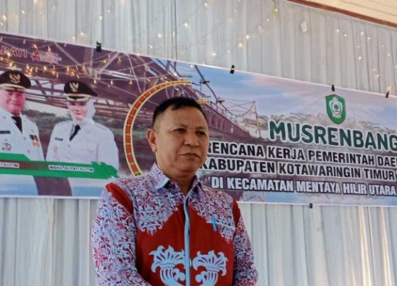 Wakil Ketua I DPRD Kabupaten Kotawaringin Timur Rudianur berharap Kecamatan MHU bisa dioptimalkan untuk undang lebih banyak investor datang ke Kotim
