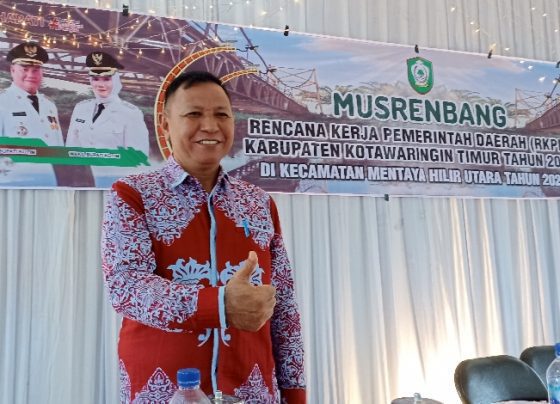 Wakil Ketua I DPRD Kotim Rudianur Berapi api Sampaikan Aspirasi Masyarakat di Musrenbang Mentaya Hilir Utara.