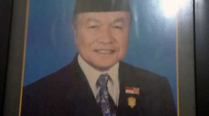 Almarhum H Zulkansyah mantan Ketua DPRD Kotim 2004 2009 semasa hidupnya.