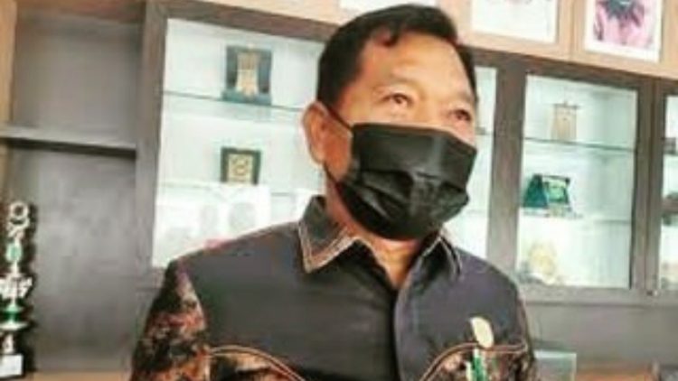Legislator ini Ingin Sejumlah Jalan dan Gang di Kelurahan Ketapang Sampit Diaspal