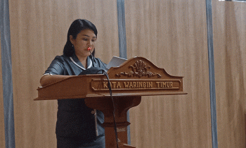 Anggota DPRD Kotim Dapil IV Memey Wulandari menyampaikan hasil temuan reses pada Rapat Paripurna Masa Reses DPRD Kotim 13 18 Februari 2023 Senin 20 Februari 2023.