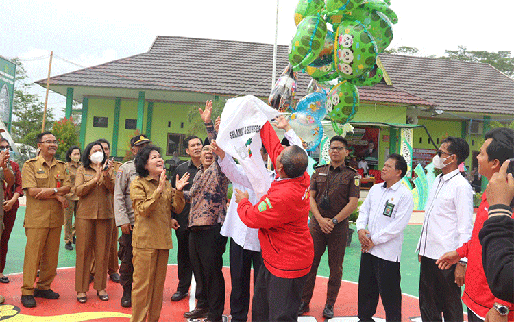 Bupati Pulang Pisau Buka Turnamen Futsal MANSA Cup II Kalteng
