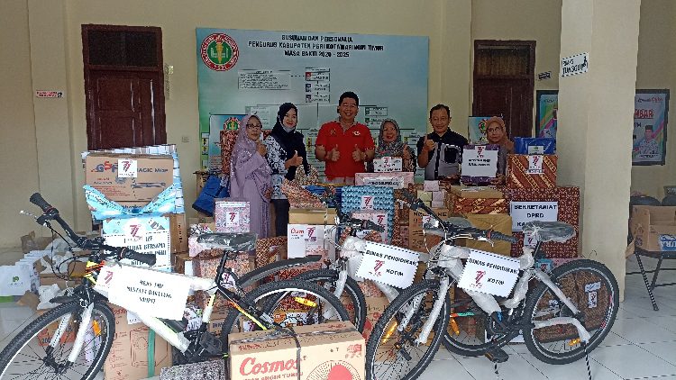 PGRI Kotim juga Persiapkan Bingkisan Hadiah Doorprize Acara Jalan Sehat