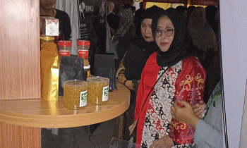 Hola Food Fest Bangkitkan UMKM Kuliner Sampit Pascapandemi