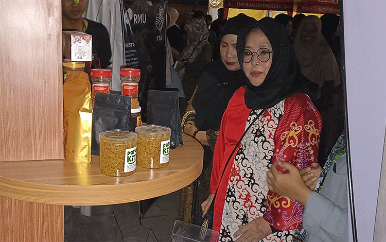 Hola Food Fest Bangkitkan UMKM Kuliner Sampit Pascapandemi