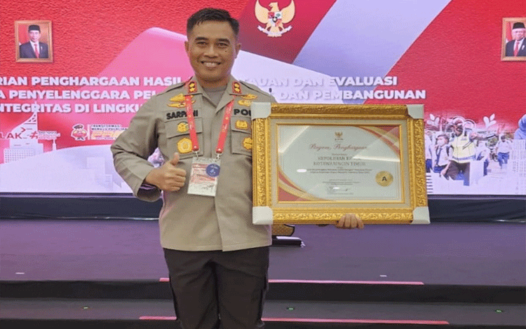 Polres Kotim Terima Penghargaan Pelayanan Prima Lingkup Polri