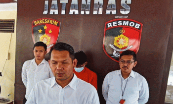 Kasatreskrim Polresta Palangka Raya Kompol Ronny M Nababan saat menggelar press release penganiayaan Rabu 7 Februari 2023.