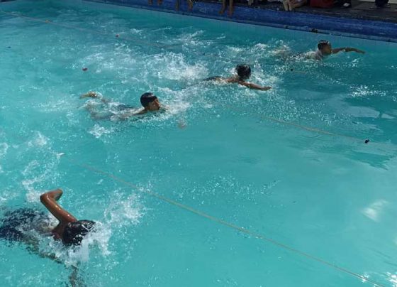 Kompetisi O2SN cabor renang putera di fasilitas kolam renang Hotel Wella Jalan Tjilik Riwut Baamang Sampit Rabu 8 Februari 2023