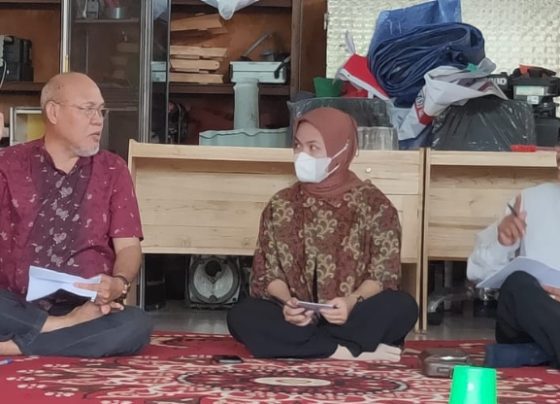 Koordinator Tim Reses DPRD Seruyan Dapil I Argiansyah saat kunjungan reses di salah satu desa.