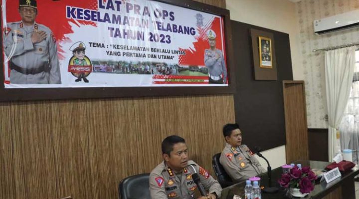 Latihan Pra Operasi Keselamatan Telabang 2023 di Aula Ditlantas Polda Kalteng. Senin pagi 6 Februari 2023.