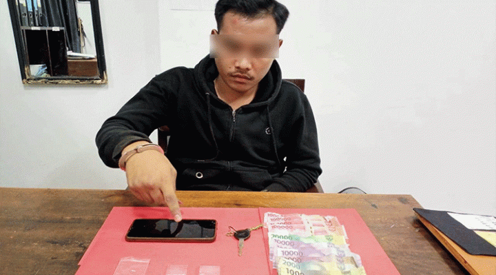 Pelaku pengedar sabu yang berhasil diringkus oleh pihak Kepolisian Selasa 31 Februari 2023.