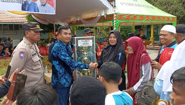 SDN 2 MB Hulu Juara Umum FLS2N, O2SN, dan OSN Kecamatan MB Ketapang