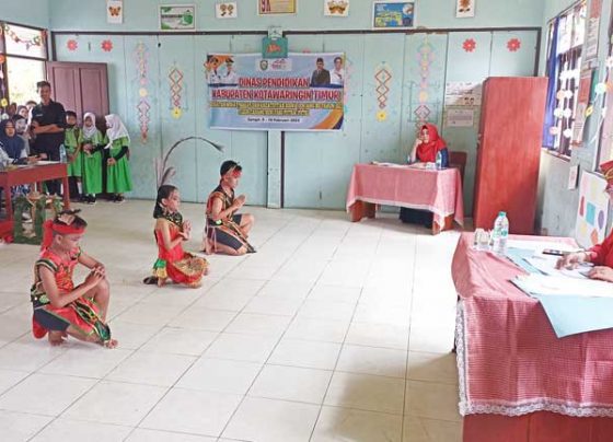 Salah satu lomba seni cabang tari FLS2N Kecamatan Baamang di SDN 4 Baamang Hilir Sampit Kamis 9 Februari 2023