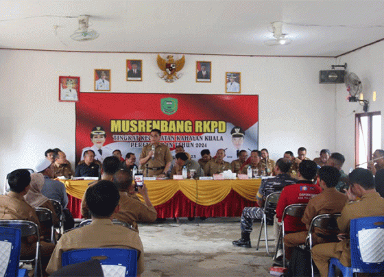 Sekda Pulang Pisau pimpinan musrembang di Kecamatan Kahayan Kuala. 1