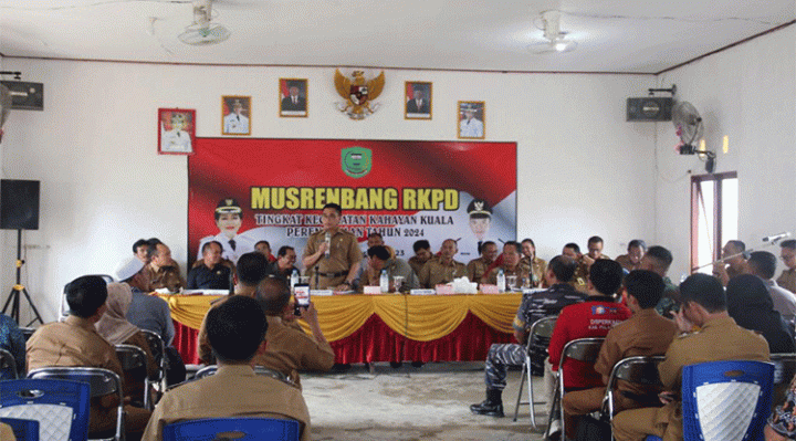 Sekda Pulang Pisau pimpinan musrembang di Kecamatan Kahayan Kuala. 1