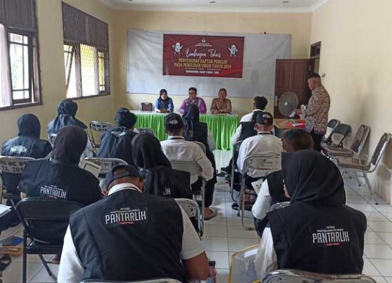 Suasana Bimtek Pantarlih di Kelurahan Pasir Putih Sampit Minggu 12 Februari 2023