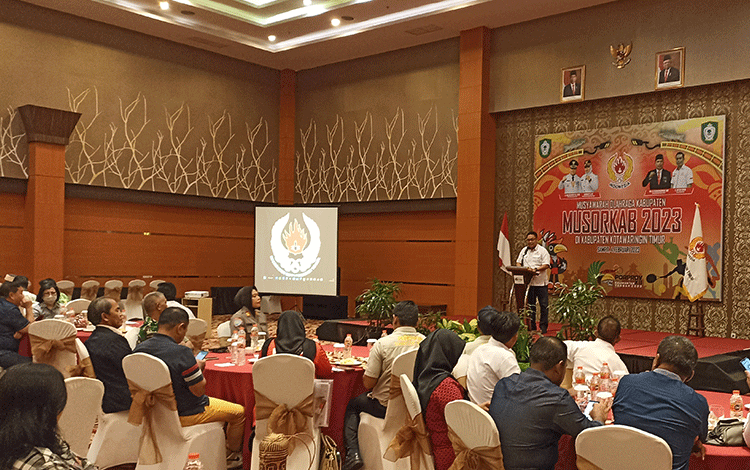 Ketua Harian KONI Kalteng: Hirarki Kepemimpinan KONI Kalteng Vertikal