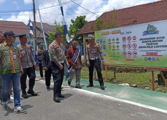 Suasana kunjungan dari Tim Penilai Korlantas Polri di Kampung Tertib Lalu Lintas Kelurahan Baamang Barat Baamang Sampit Kamis 23 Februari 2023