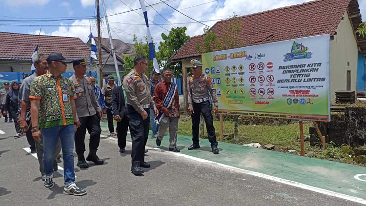 Kampung Tertib Lalu Lintas di Baamang Kedatangan Tim Penilai dari Korlantas Polri