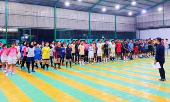 Tim pelatih saat memberikan penjelasan kepada ratusan atlet futsal yang ikut seleksi Porprov AFK Kotim di Sampit.