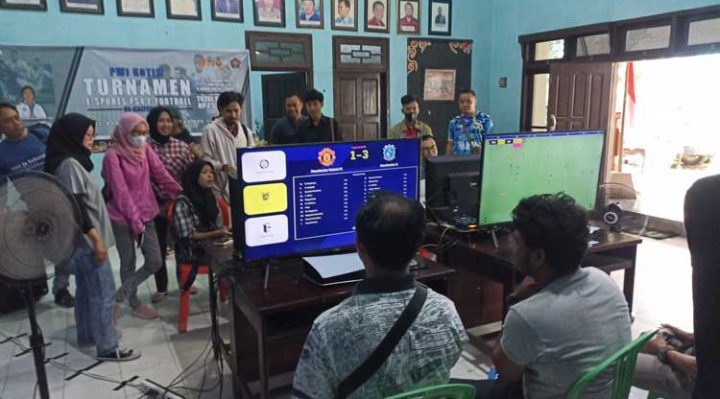 Turnamen E Sport antar Wartawan Gim Konsol E Football 2023 di PWI Kotim Sabtu 25 Februari 2023