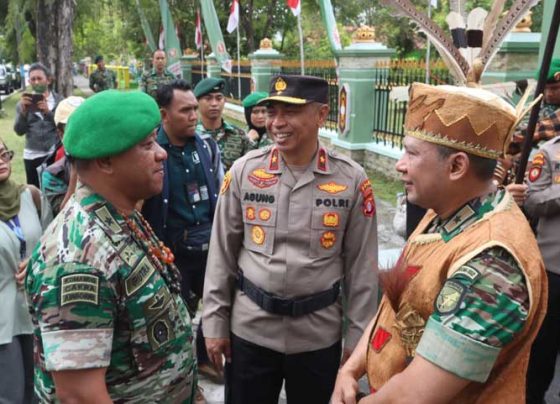 Wakapolda Brigjen Mohamad Agung Budijono menghadiri tradisi lepas sambut Danrem 102 Panju Panjung Jumat 24 Februari 2023