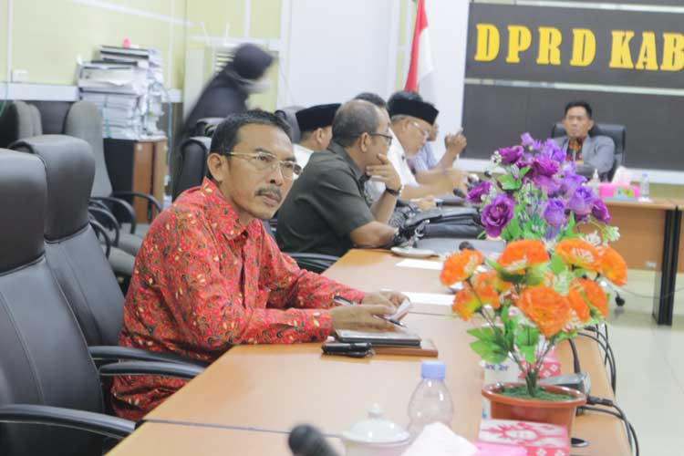 Warga Desa Derangga Harapkan Jalan Usaha Tani