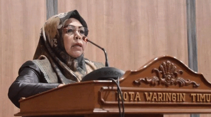 Anggota Fraksi PAN DPRD Kotim Megawati