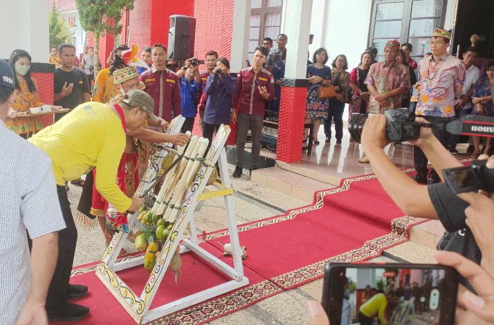 Bupati Mura Terima Kunjungan Balasan Bupati Kabupaten Bengkayang
