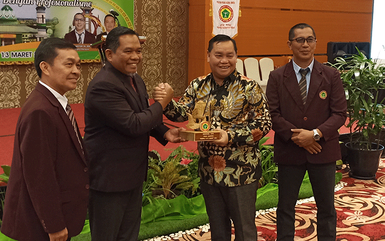 Pemkab Kotim akan Fasilitasi Nakes Mau Bekerja di Desa Terpencil