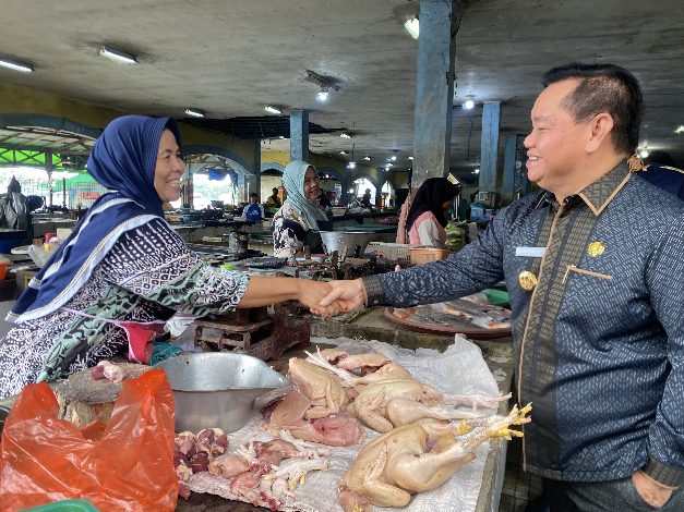 Harga Kebutuhan Pokok di Sampit Menjelang Ramadan, Halikinnor : Masih Wajar