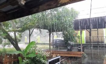 Hujan deras yang mengguyur Kotawaringin Timur.