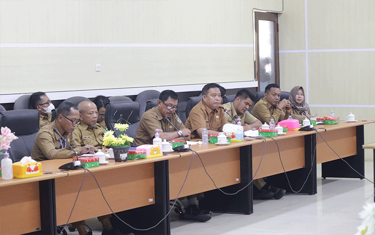 DPRD Seruyan Gelar Rapat Bersama Disdik Bahas Masalah Pendidikan