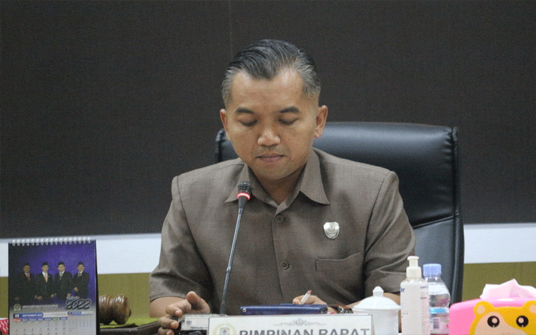 Ketua DPRD Seruyan Minta Mahasiswa Manfaatkan Beasiswa Dengan Baik