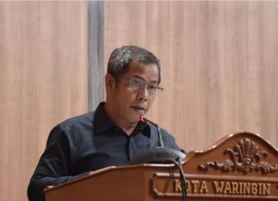 Ketua Fraksi Partai Demokrat DPRD Kotim Sihol Parningotan Lumban Gaol Senin 6 Maret 2023.