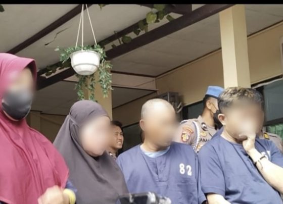 Para tersangka sabu saat diamankan Polres Kotim.