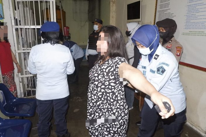 Razia Lapas Kelas II B Sampit, Petugas Masih Temukan Barang-Barang Terlarang