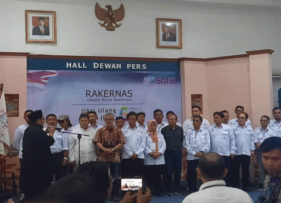 Rapat Kerja Nasional Rakernas dan HUT ke 6 Serikat Media Siber Indonesia SMSI yang digelar di Hall Dewan Pers Jakarta Senin 6 Maret 2023.