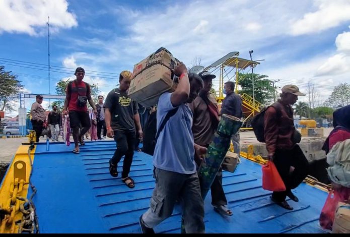 Ingin Nikmati Ramadan di Kampung Halaman, Ratusan Warga Mudik Lebih Awal
