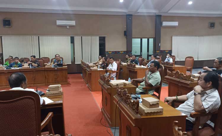 RDP DPRD Kotim Masalah Perizinan Minimarket Berlangsung Alot