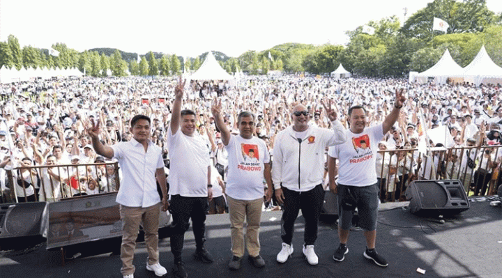 Suasana jalan sehat Prabowo