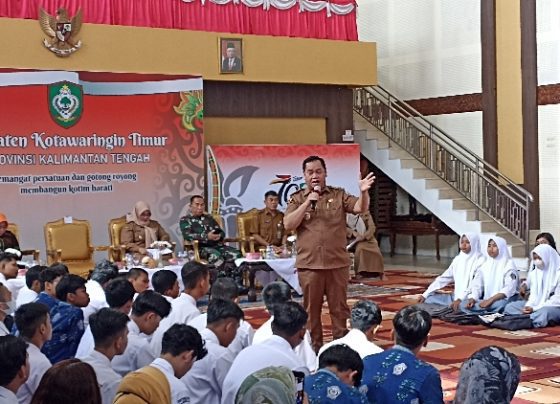 Suasana kegiatan Dialog Interaktif Pencegahan Pergaulan Bebas pada Remaja di Rujab Bupati Kotim Jalan A. Yani Sampit Senin 13 Maret 2023.