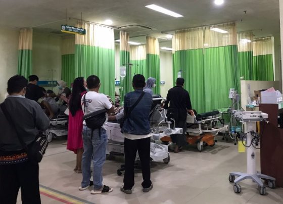 Suasana ruang IGD RSUD dr Murjani Sampit setelah sejumlah warga datang mengalami sakit diduga keracunan Jumat malam 31 Maret 2023