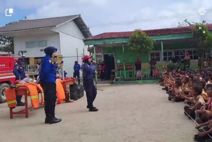 SDN 1 Baamang Tengah Pelajari Pencegahan Kebakaran dari Damkar