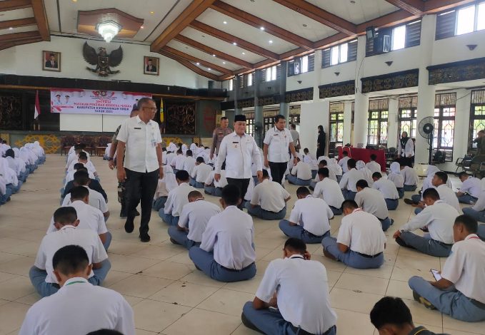 Halikinnor Semangati Peserta Seleksi Paskibra 