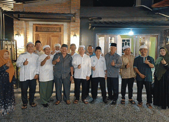 Jajaran pengurus Komite Madrasah Aliyah Negeri MAN Kota Palangka Raya menggelar silaturahmi sekaligus buka puasa bersama Senin 3 April 2023
