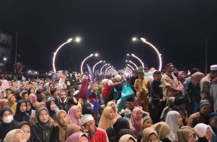 Ribuan Warga Hadiri Kotim Bersalawat di Terowongan Nur Mentaya 
