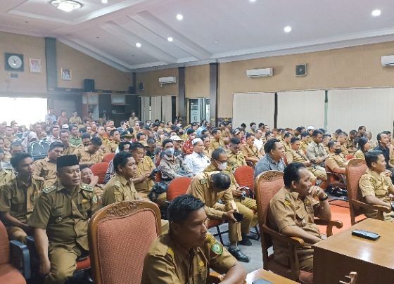 Para pengurus BPD dan Aparatur Pemerintah Desa se Kotim rapat dengan DPRD Kotim Selasa 4 April 2023