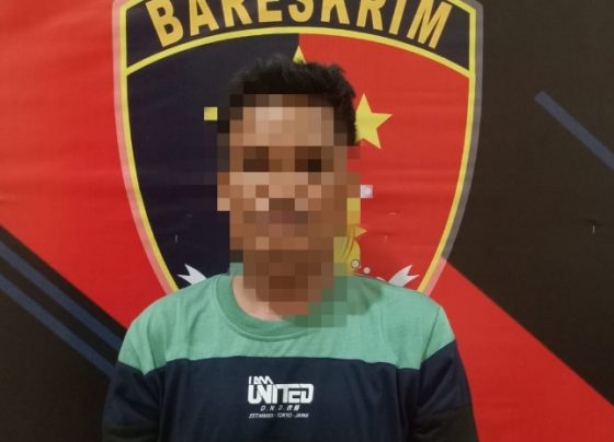 Pelaku pencabulan anak di bawah umur saat diamankan Unit PPA Satreskrim Polres Seruyan